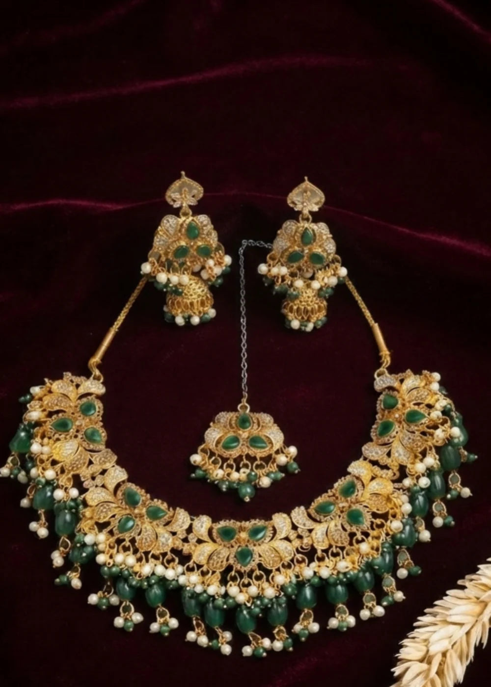 Shahi Haraa Set